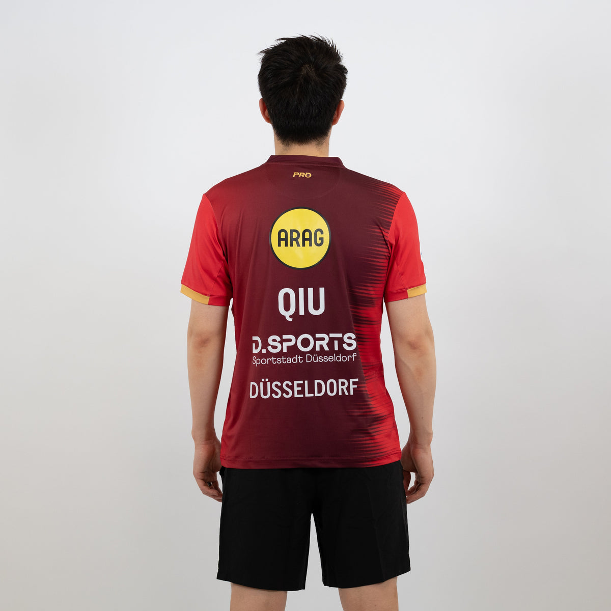 Borussia Düsseldorf Heimtrikot 2026/27 Rückansicht in Rubinrot